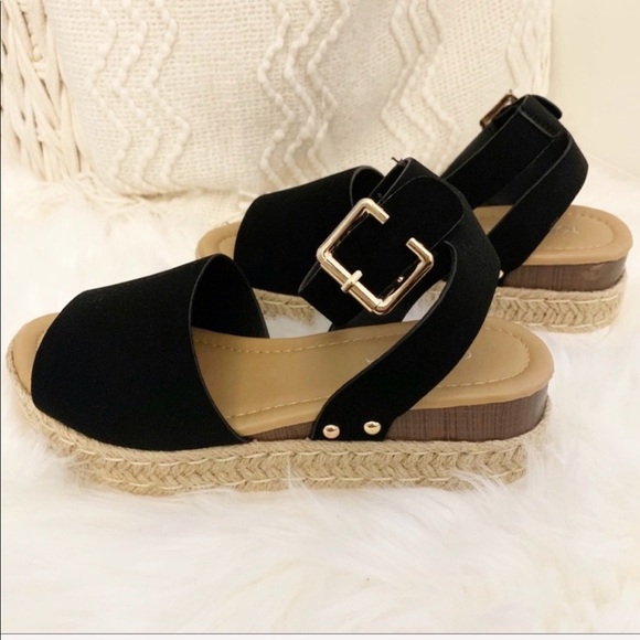 NEW Luna Platform Sandal- in Black - Picture 4 of 7